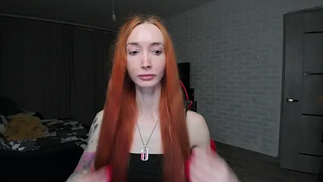 Snapshot of Roxy_Silver chatting on October 25, 2025, 9:09 pm Roxy Silver online show from October 25, 2025, 9:09 pm