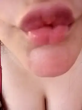 Snapshot of AK---47 chatting on December 6, 2024, 7:54 am AK---47 online show from December 6, 2024, 7:54 am