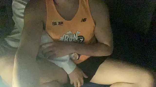 FRIENDLY-GIANT89 online show from January 27, 2025, 9:55 pm