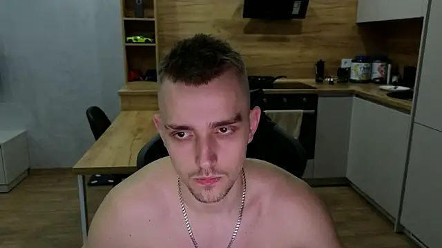 Snapshot of Larstar01 chatting on February 17, 2025, 4:04 pm Larstar01 online show from February 17, 2025, 4:04 pm