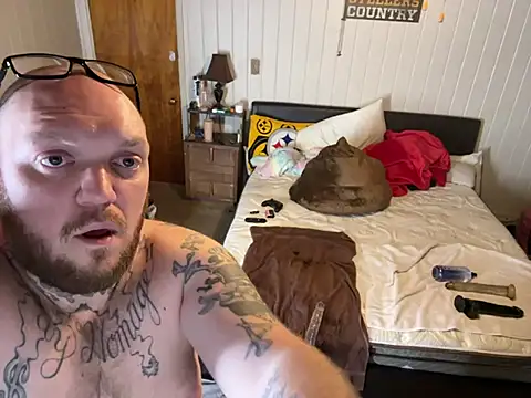 Snapshot of Satans_Play chatting on March 11, 2025, 6:10 am Satans Play online show from March 11, 2025, 6:10 am