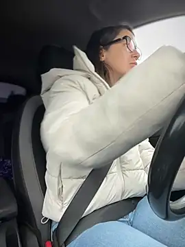 Snapshot of HotXMom chatting on October 10, 2025, 5:50 am HotXMom online show from October 10, 2025, 5:50 am