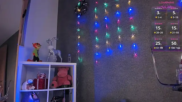 seilyfox online show from December 16, 2024, 10:45 pm