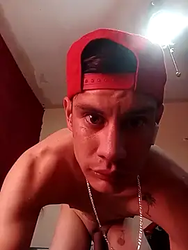 Snapshot of chicovergudo27 chatting on December 29, 2024, 8:15 pm chicovergudo27 online show from December 29, 2024, 8:15 pm