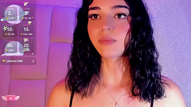 Snapshot of Summer_walkerr chatting on December 30, 2024, 3:35 pm Summer walkerr online show from December 30, 2024, 3:35 pm