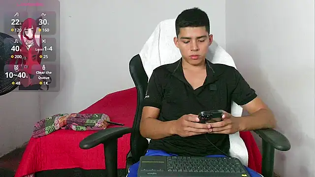 Snapshot of cutes_baby chatting on December 5, 2024, 3:59 am cutes baby online show from December 5, 2024, 3:59 am