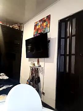 Snapshot of reme_ark23 chatting on February 11, 2025, 10:07 pm reme ark23 online show from February 11, 2025, 10:07 pm