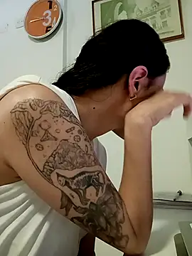 Snapshot of reme_ark23 chatting on September 11, 2025, 2:44 am reme ark23 online show from September 11, 2025, 2:44 am