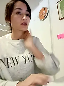 Snapshot of reme_ark23 chatting on October 1, 2025, 1:44 am reme ark23 online show from October 1, 2025, 1:44 am