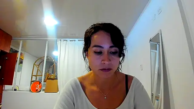 Snapshot of reme_ark23 chatting on October 29, 2025, 4:04 am reme ark23 online show from October 29, 2025, 4:04 am