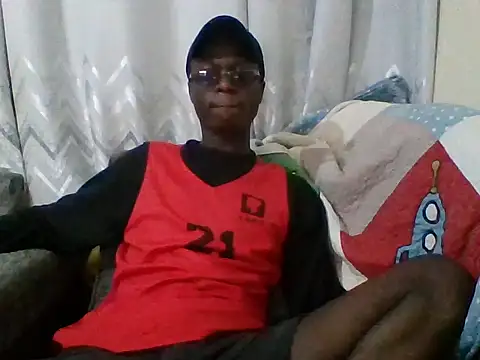 Snapshot of sexy4348 chatting on September 15, 2025, 5:35 pm sexy4348 online show from September 15, 2025, 5:35 pm