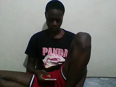 Snapshot of sexy4348 chatting on October 11, 2025, 9:35 pm sexy4348 online show from October 11, 2025, 9:35 pm