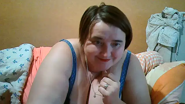 Snapshot of Liluboobs chatting on October 3, 2025, 6:43 am Liluboobs online show from October 3, 2025, 6:43 am