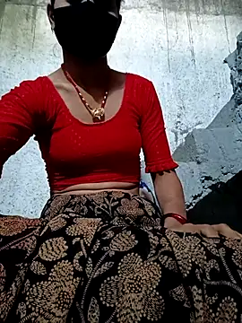 Snapshot of Anushka_Ji chatting on February 23, 2025, 4:13 pm Anushka Ji online show from February 23, 2025, 4:13 pm