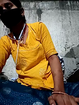 Snapshot of Anushka_Ji chatting on March 15, 2025, 4:43 pm Anushka Ji online show from March 15, 2025, 4:43 pm