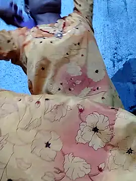 Snapshot of Anushka_Ji chatting on September 22, 2025, 7:54 am Anushka Ji online show from September 22, 2025, 7:54 am