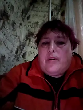 Snapshot of NataliP chatting on October 31, 2025, 3:02 pm NataliP online show from October 31, 2025, 3:02 pm