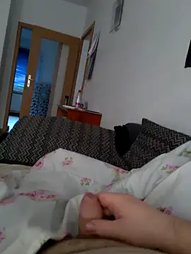 Snapshot of Henryb61 chatting on January 3, 2025, 2:30 pm Henryb61 online show from January 3, 2025, 2:30 pm