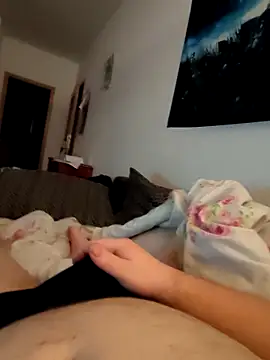 Snapshot of Henryb61 chatting on January 23, 2025, 4:26 pm Henryb61 online show from January 23, 2025, 4:26 pm