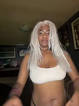 Snapshot of xDestineeXX chatting on March 14, 2025, 7:59 am xDestineeXX online show from March 14, 2025, 7:59 am