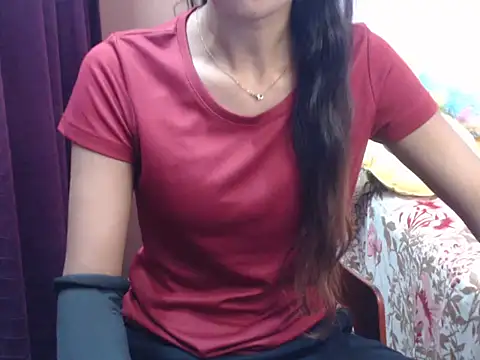 Angel kiyara online show from October 21, 2025, 6:41 pm