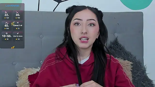 Snapshot of v1cky_ chatting on December 2, 2024, 9:39 pm v1cky  online show from December 2, 2024, 9:39 pm