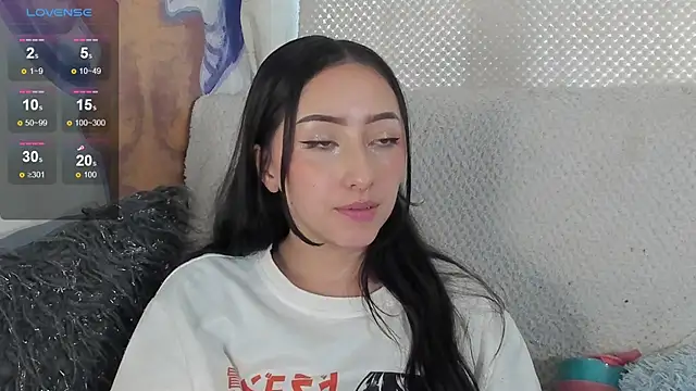 Snapshot of v1cky_ chatting on December 11, 2024, 9:45 pm v1cky  online show from December 11, 2024, 9:45 pm