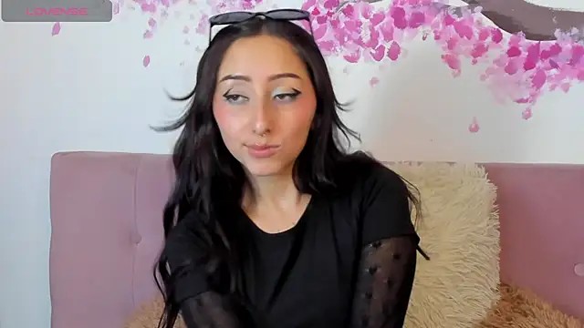 Snapshot of v1cky_ chatting on February 7, 2025, 10:09 pm v1cky  online show from February 7, 2025, 10:09 pm