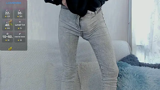 Snapshot of v1cky_ chatting on February 21, 2025, 9:54 pm v1cky  online show from February 21, 2025, 9:54 pm