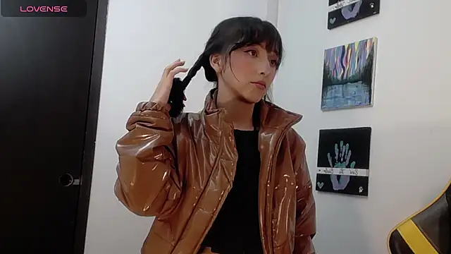 Snapshot of v1cky_ chatting on October 10, 2025, 10:31 pm v1cky  online show from October 10, 2025, 10:31 pm