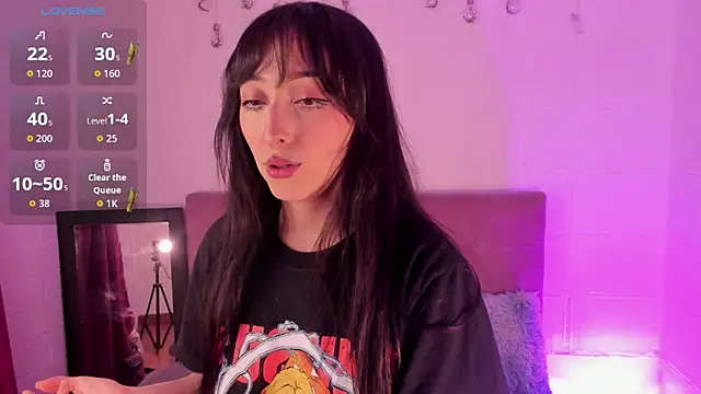 Snapshot of v1cky_ chatting on October 16, 2025, 11:06 pm v1cky  online show from October 16, 2025, 11:06 pm