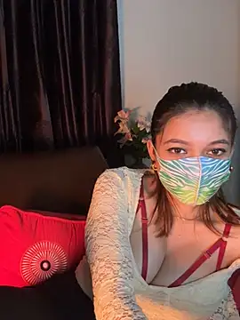 Snapshot of Jen_jennyy1 chatting on February 5, 2025, 2:29 am Jen jennyy1 online show from February 5, 2025, 2:29 am