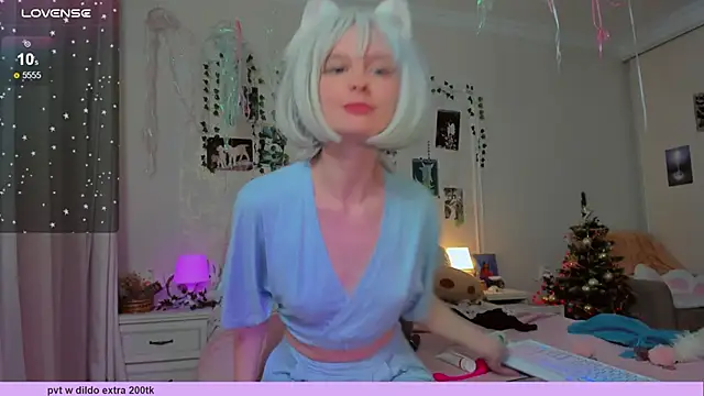 Snapshot of Neko_kitsune1 chatting on January 8, 2025, 9:12 pm Neko kitsune1 online show from January 8, 2025, 9:12 pm