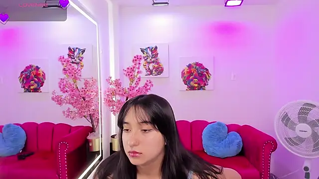 Snapshot of Miss_dolly_ chatting on March 3, 2025, 12:16 pm Miss dolly  online show from March 3, 2025, 12:16 pm