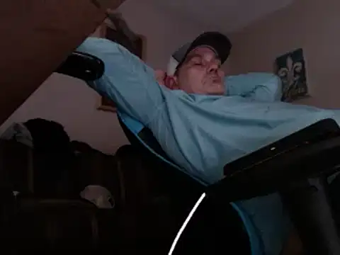 Snapshot of Kencan436 chatting on February 3, 2025, 5:56 pm Kencan436 online show from February 3, 2025, 5:56 pm