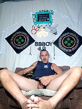Snapshot of Bbboy42 chatting on February 18, 2025, 10:03 pm Bbboy42 online show from February 18, 2025, 10:03 pm