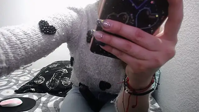 Snapshot of Luna_girlhot_ chatting on February 11, 2025, 7:38 pm Luna girlhot  online show from February 11, 2025, 7:38 pm