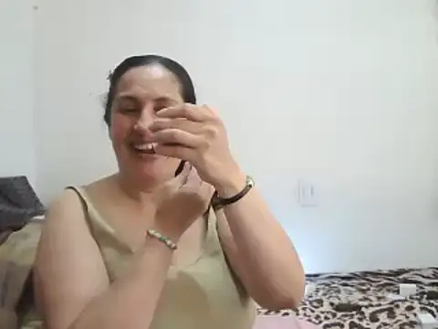 Snapshot of ximenajimenez chatting on February 23, 2025, 9:26 pm ximenajimenez online show from February 23, 2025, 9:26 pm