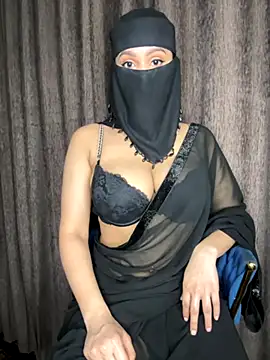 Snapshot of YourThirstySlut chatting on November 6, 2025, 9:48 pm YourThirstySlut online show from November 6, 2025, 9:48 pm