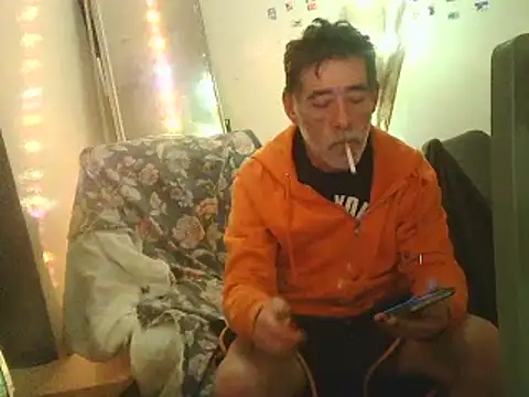 Snapshot of DaddyQuimHot chatting on February 11, 2025, 1:41 am DaddyQuimHot online show from February 11, 2025, 1:41 am