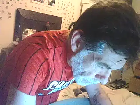 Snapshot of DaddyQuimHot chatting on February 14, 2025, 1:13 am DaddyQuimHot online show from February 14, 2025, 1:13 am