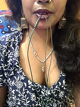 Snapshot of jasss-11 chatting on November 5, 2025, 5:57 pm jasss-11 online show from November 5, 2025, 5:57 pm