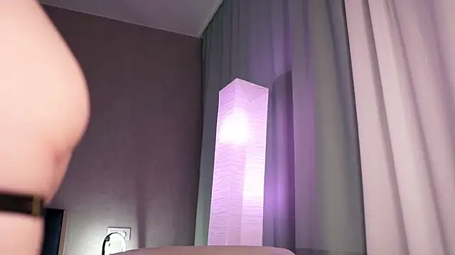 Snapshot of NinaMint chatting on January 18, 2025, 5:48 pm NinaMint online show from January 18, 2025, 5:48 pm