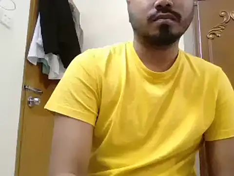 desiboyasif online show from October 2, 2025, 5:53 pm