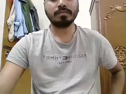 desiboyasif online show from October 20, 2025, 4:51 pm