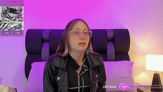 Snapshot of Siouxsie_cenobite chatting on December 27, 2024, 11:06 am Siouxsie cenobite online show from December 27, 2024, 11:06 am