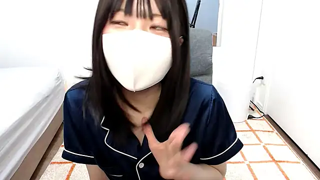 Snapshot of _mi_tsu_ki_ chatting on December 22, 2024, 4:39 am  mi tsu ki  online show from December 22, 2024, 4:39 am