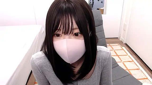 Snapshot of _mi_tsu_ki_ chatting on October 13, 2025, 4:23 am  mi tsu ki  online show from October 13, 2025, 4:23 am