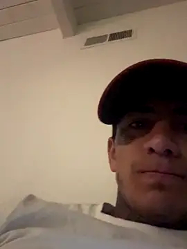 Snapshot of Papinine6 chatting on October 30, 2025, 2:46 am Papinine6 online show from October 30, 2025, 2:46 am