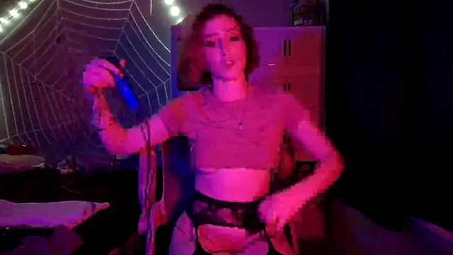 beaubrookeent online show from November 13, 2025, 2:43 am